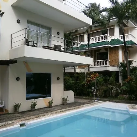Beachcomber Resort